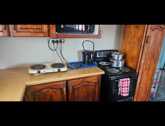 3 BEDROOM HOUSE FOR SALE IN UMLAZI Z